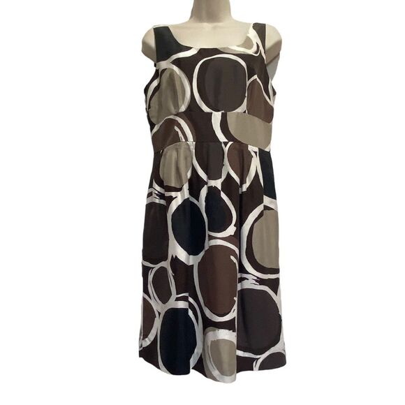 Banana Republic Silk Sleeveless Sheath Dress Brown Geometric Print Sz 8 - Picture 3 of 15